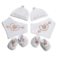 HBB258-BI: Biscuit Bib, Hat & Bootee Set